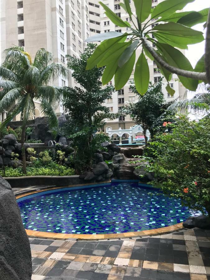 Mediterania Garden Residence I ジャカルタ エクステリア 写真